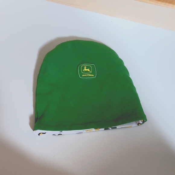 Carhartt, Cabela's & John Deere triple bodysuit + hat baby lot - Picture 10 of 11